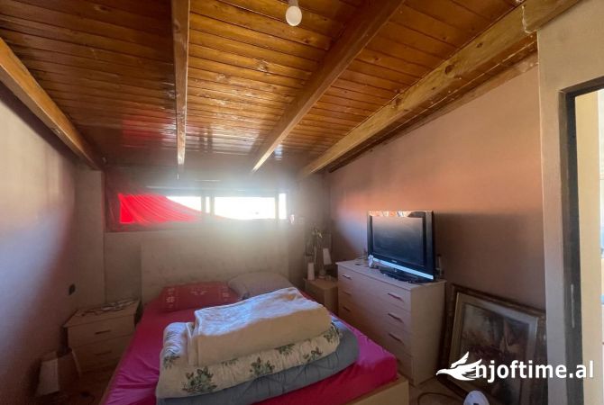 Shtepi ne shitje 4+1 ne Tirane - 210,000 Euro