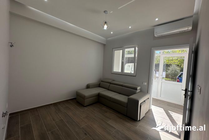 Shtepi me qera 1+1 ne Tirane - 350 Euro