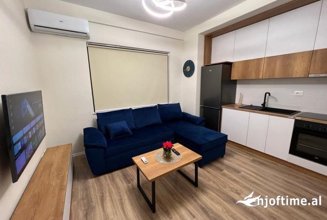 Shtepi me qera 1+1 ne Tirane - 450 Euro