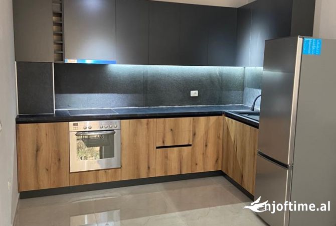 Shtepi me qera 1+1 ne Tirane - 400 Euro