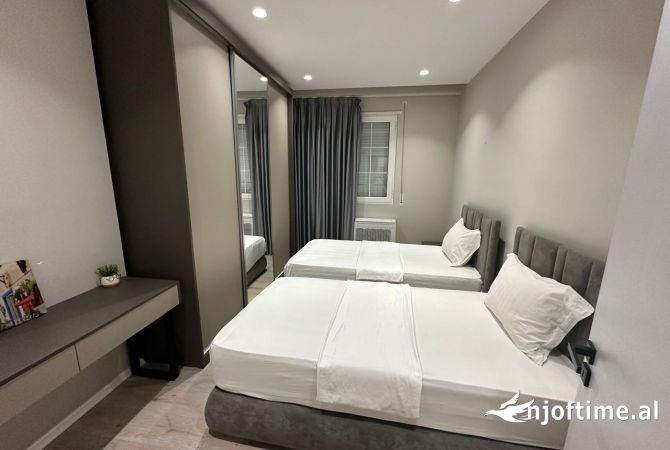 Shtepi me qera Apartament ne Tirane, 2+1, Mobilimi E mobiluar, Pagesa 600  Euro.