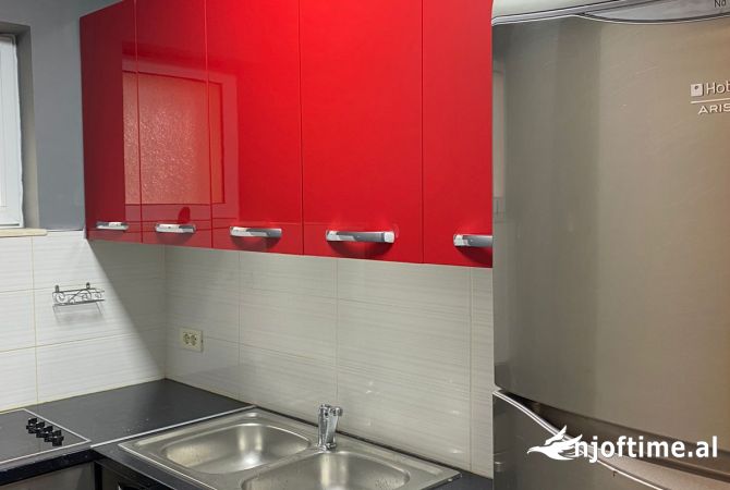 Casa in affitto 4+1 a Tirana - 80,000 Leke