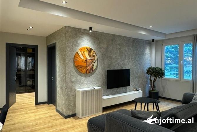 Shtepi ne shitje 2+1 ne Tirane - 239,000 Euro
