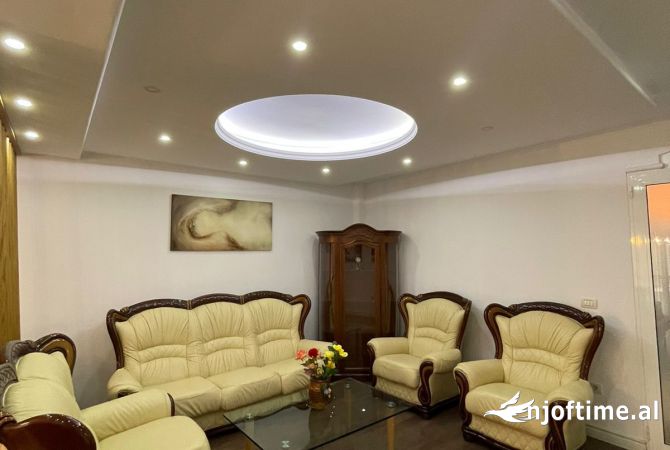 Shtepi ne shitje 2+1 ne Tirane - 320,000 Euro