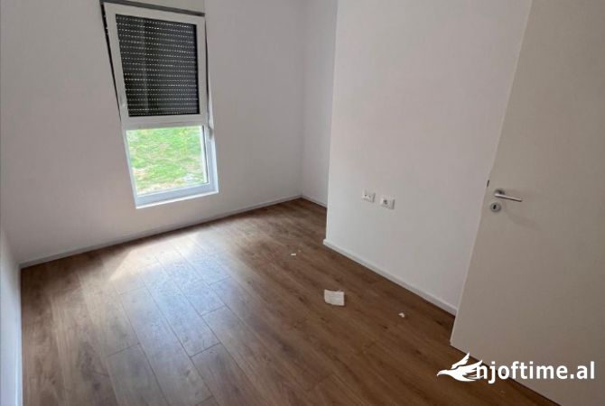 Shtepi ne shitje 2+1 ne Tirane - 10,500,000 Leke
