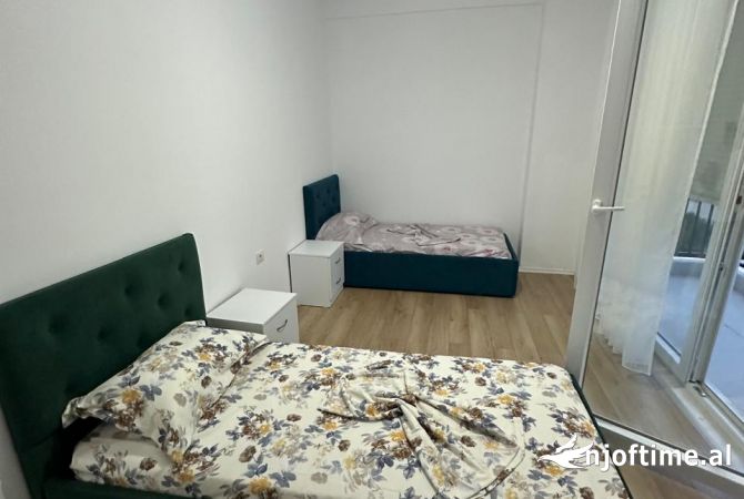 Shtepi me qera 2+1 ne Tirane - 450 Euro