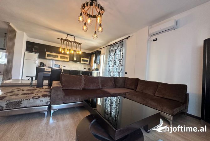 Shtepi me qera 3+1 ne Tirane - 800 Euro