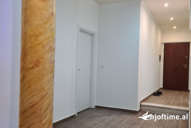 Shtepi me qera 3+1 ne Tirane - 700 Euro