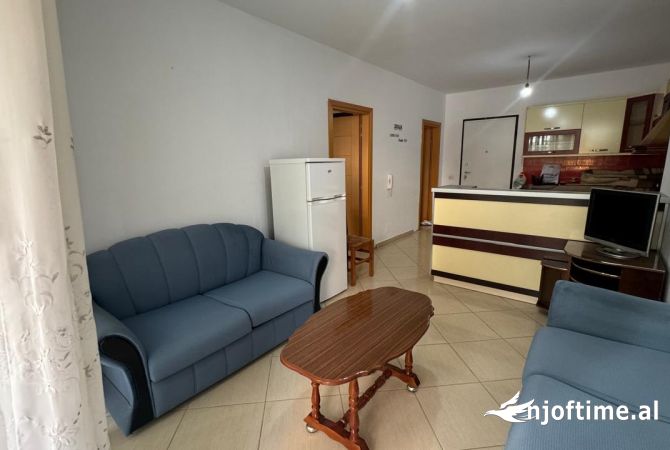 Shtepi me qera 1+1 ne Tirane - 300 Euro