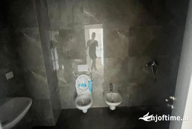 Shtepi me qera 2+1 ne Tirane - 600 Euro