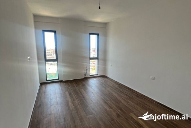 Shtepi me qera 2+1 ne Tirane - 600 Euro