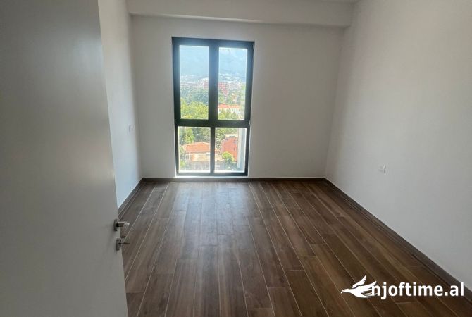 Shtepi me qera 3+1 ne Tirane - 650 Euro