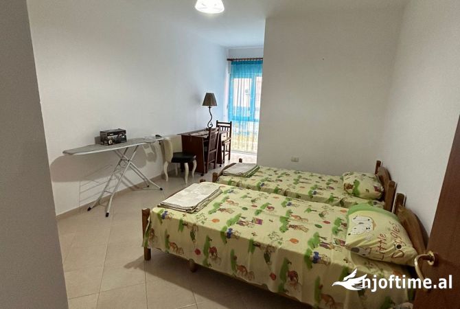 Shtepi me qera 2+1 ne Tirane - 650 Euro