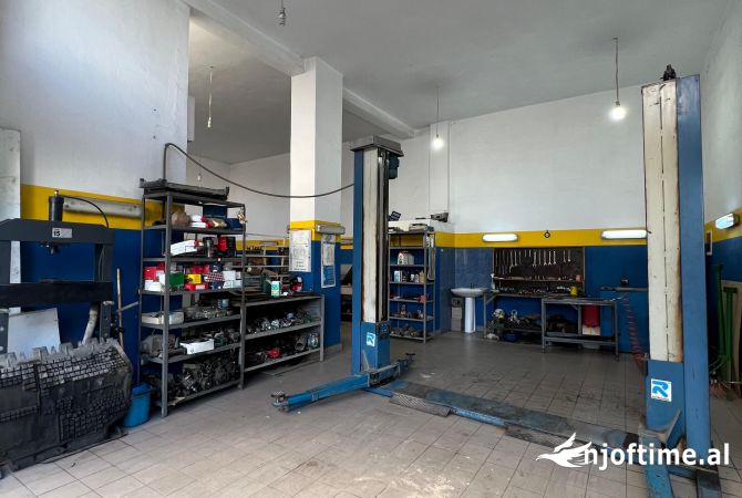 Ambient biznesi ne shitje 1+1 ne Tirane - 265,000 Euro