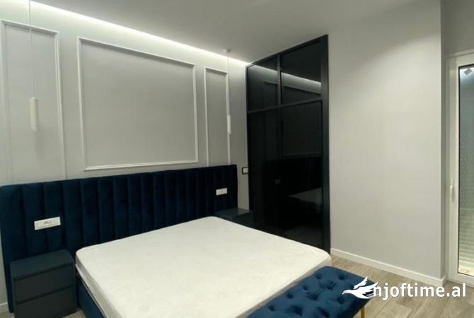 Shtepi ne shitje Apartament ne Vlore, 2+1, Mobilimi E mobiluar, Pagesa 230,000  Euro.