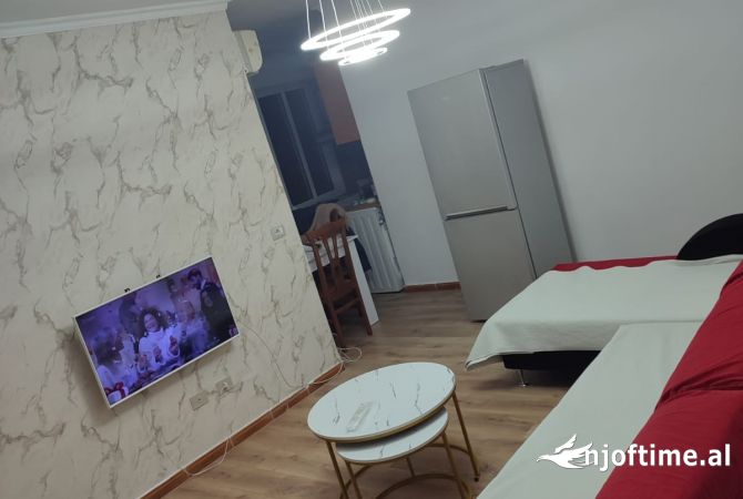 Shtepi me qera 1+1 ne Tirane - 650 Euro
