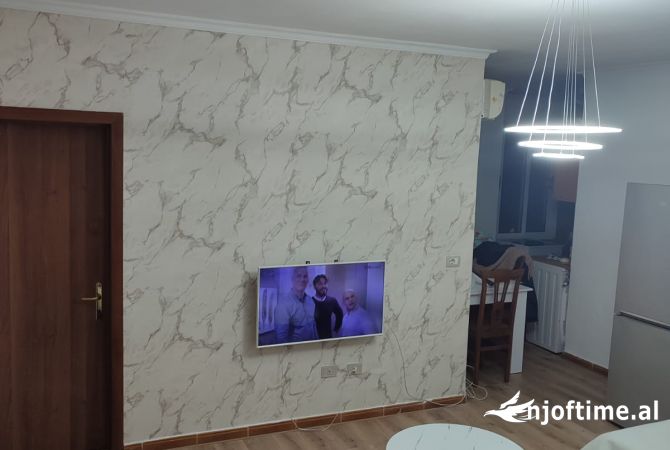 Shtepi me qera 1+1 ne Tirane - 650 Euro