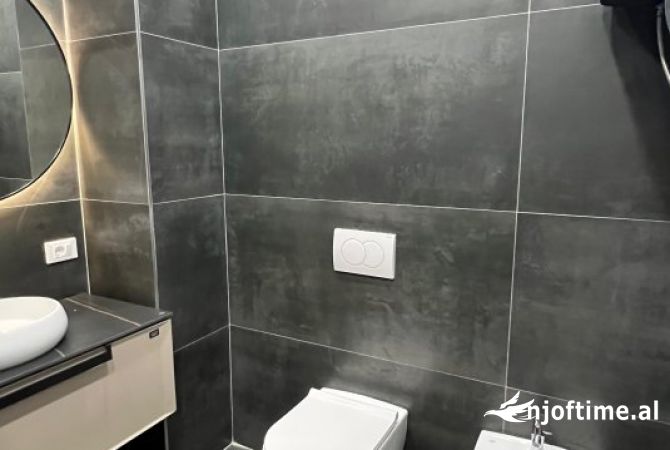 Shtepi ne shitje 2+1 ne Tirane - 335,000 Euro