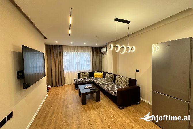 Shtepi me qera 2+1 ne Tirane - 600 Euro