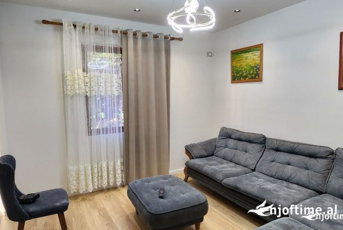 Shtepi me qera 1+1 ne Tirane - 600 Euro
