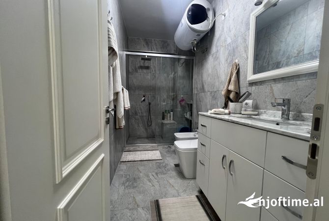 Shtepi ne shitje 2+1 ne Tirane - 295,000 Euro