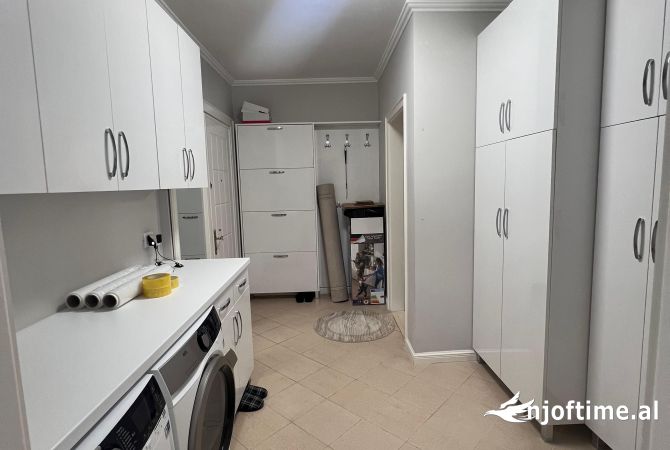 Shtepi ne shitje 2+1 ne Tirane - 295,000 Euro
