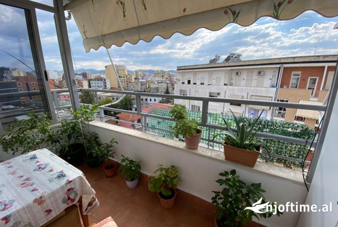Shtepi me qera 2+1 ne Tirane - 600 Euro