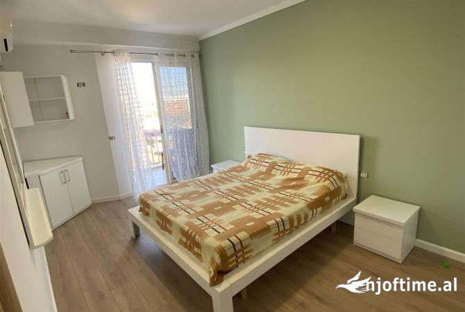 Shtepi me qera 2+1 ne Tirane - 550 Euro