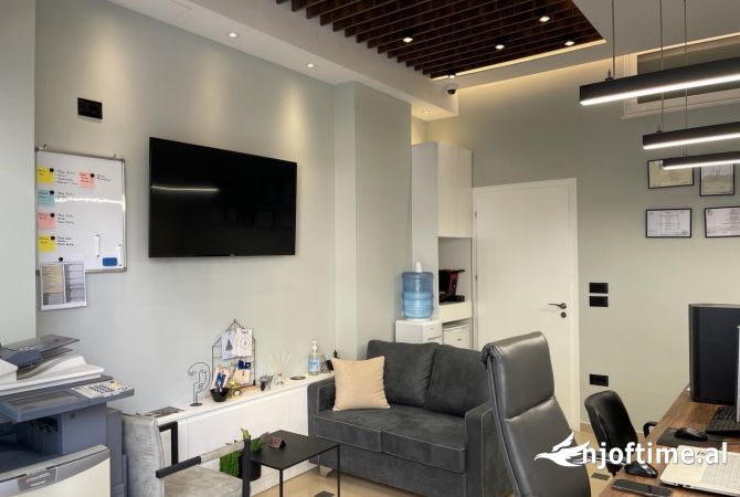 Ambient biznesi ne shitje 3+1 ne Tirane - 98,000 Euro