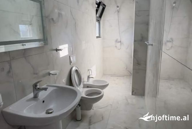 Apartment for rent in Tirana 2+1, In Part