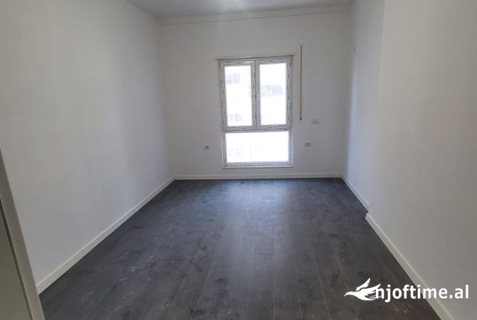 Shtepi ne shitje 2+1 ne Tirane - 251,400 Euro