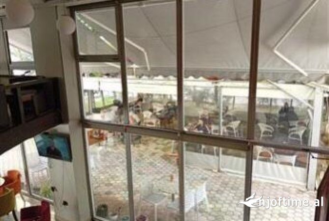Ambient biznesi ne shitje 2+1 ne Tirane - 145,000 Euro