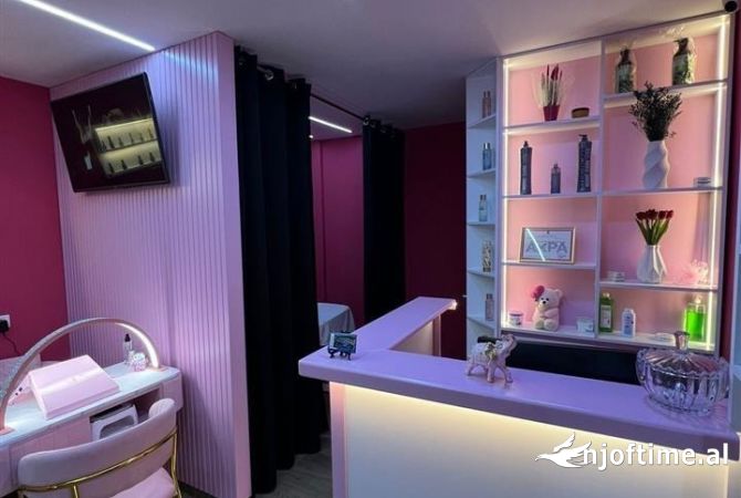 Ambient biznesi me qera 3+1 ne Tirane - 350 Euro