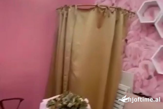 Ambient biznesi me qera 1+1 ne Tirane - 900 Euro