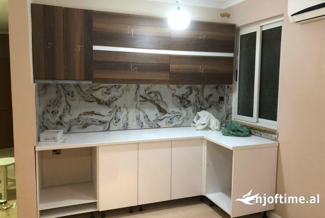 Shtepi me qera 2+1 ne Tirane - 700 Euro