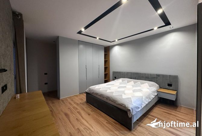 Shtepi ne shitje 2+1 ne Tirane - 360,000 Euro
