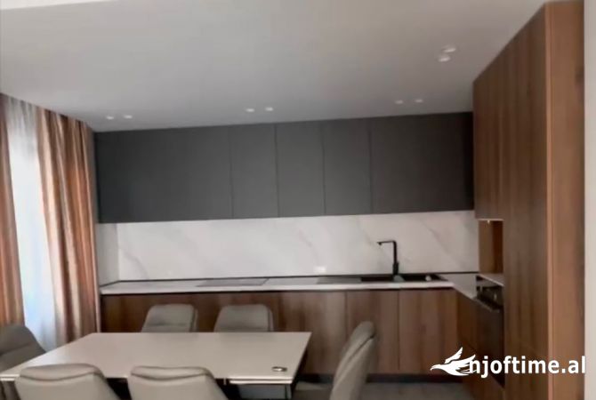 Casa in affitto 2+1 a Tirana - 3,500 Euro