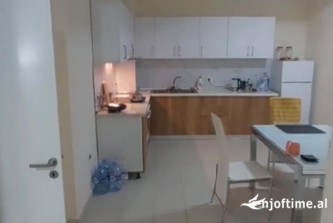 Shtepi me qera 2+1 ne Tirane - 500 Euro