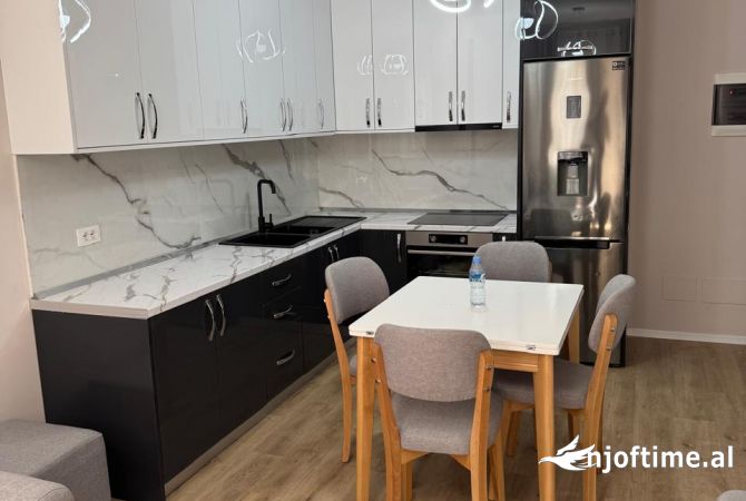 Shtepi me qera 2+1 ne Tirane - 500 Euro