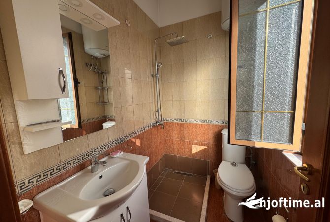 Jepet me qera ambient biznesi ne Don Bosko/ 2500Euro