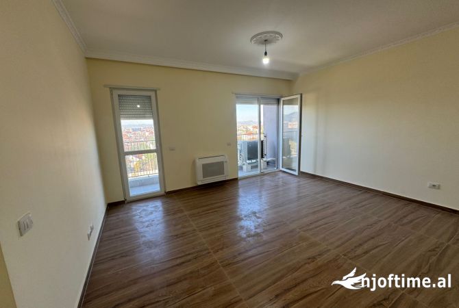 Shtepi ne shitje 2+1 ne Tirane - 110,000 Euro