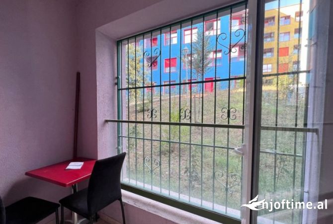 Shtepi me qera Apartament ne Tirane, Garsoniere, Mobilimi E mobiluar, Pagesa 350  Euro.