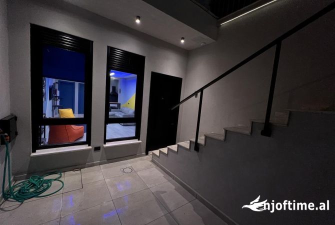 Shtepi me qera Apartament ne Tirane, 1+1, Mobilimi E mobiluar, Pagesa 500  Euro.