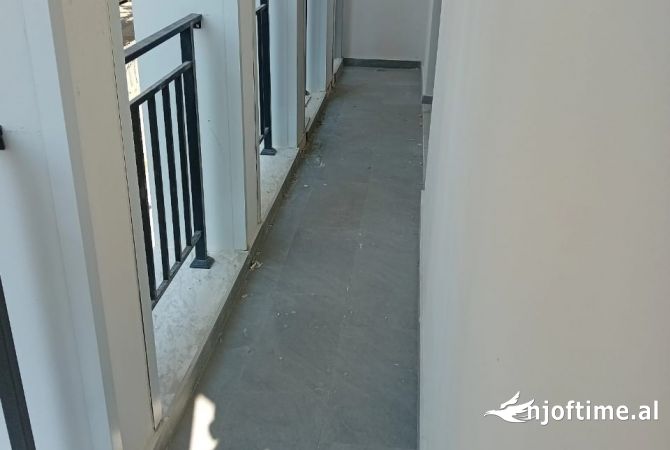 Apartment for rent in Tirana 2+1, Emty