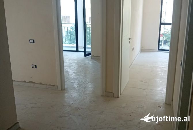 Shtepi me qera 2+1 ne Tirane - 45,000 Leke
