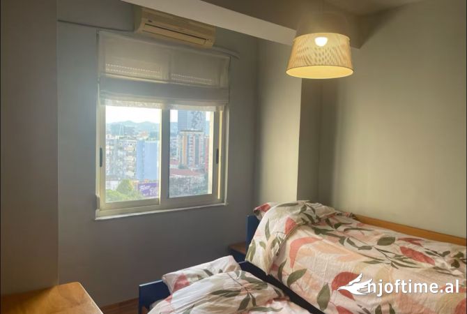 Shtepi me qera 2+1 ne Tirane - 700 Euro