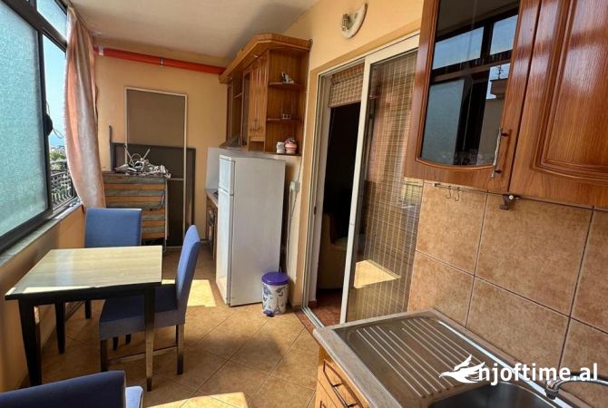 Shtepi ne shitje Apartament ne Durres, 1+1, Mobilimi E mobiluar, Pagesa 75,000  Euro.