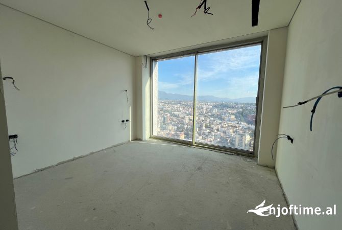 Shtepi ne shitje Apartament ne Tirane, 2+1, Mobilimi Bosh, pa mobiluar, Pagesa 706,560  Euro.