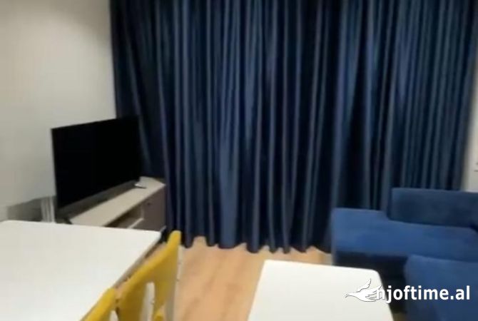 Shtepi me qera Apartament ne Tirane, 1+1, Mobilimi E mobiluar, Pagesa 500  Euro.