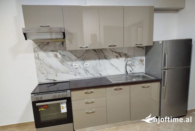 Shtepi me qera 1+1 ne Tirane - 400 Euro